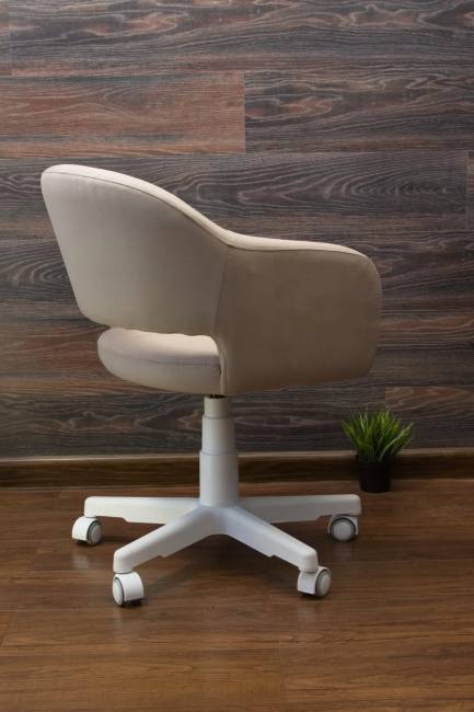 Кресло Бабби белый / бежевый Кресло Бабби белый / бежевый