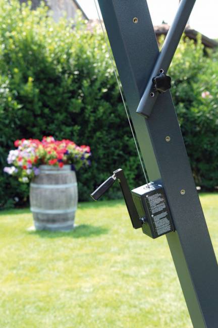 Зонт профессиональный 3х3 м Leonardo Braccio антрацит, слоновая кость 3000х3000 мм Зонт профессиональный 3х3 м Leonardo Braccio антрацит, слоновая кость 3000х3000 мм